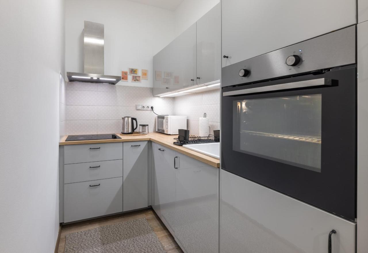 Cute 1Bedroom Center Apartment Prague Exterior photo